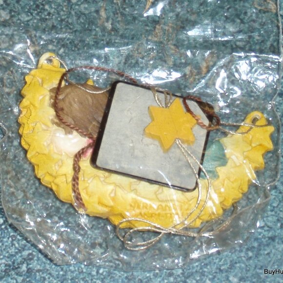 Anri Toriart "Star Burst" Ferrandiz - Sleeping Cat And Child Christmas Ornament! - Picture 3 of 3